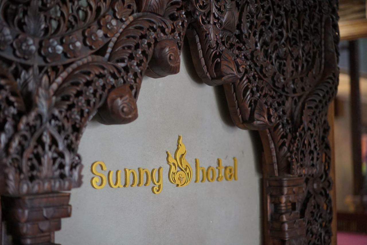 Sunny V Hotel Чиангмай Экстерьер фото